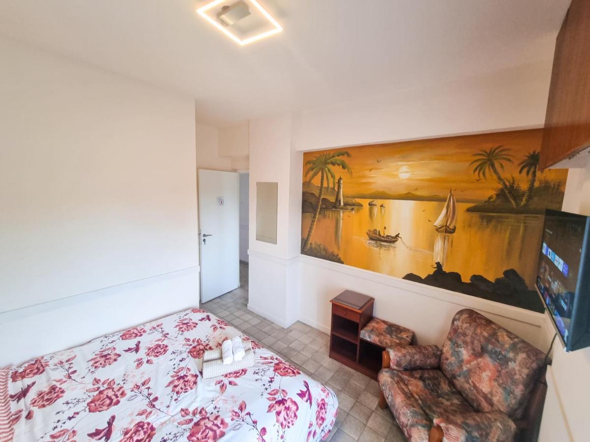Garden Apartment *